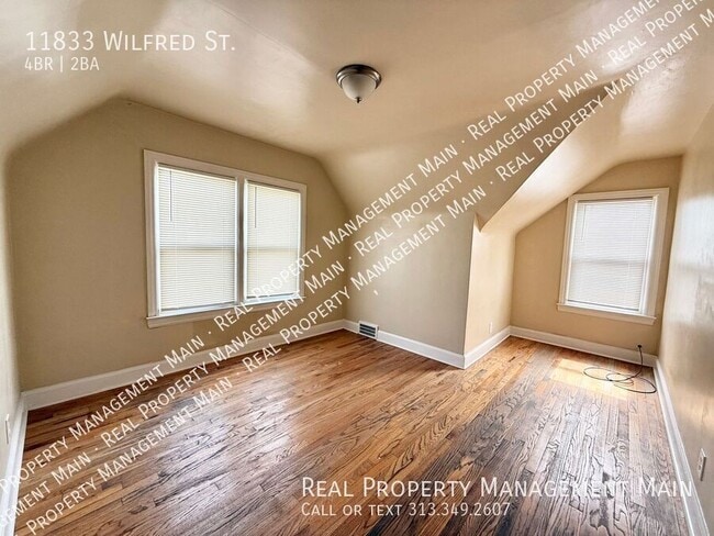 Building Photo - 11833 Wilfred St