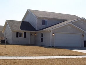 Building Photo - 514 Highland Ridge Dr