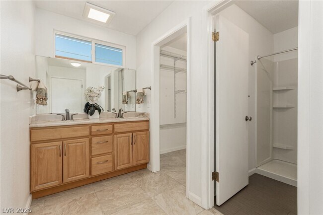 Building Photo - 6358 Meadowlark Ln