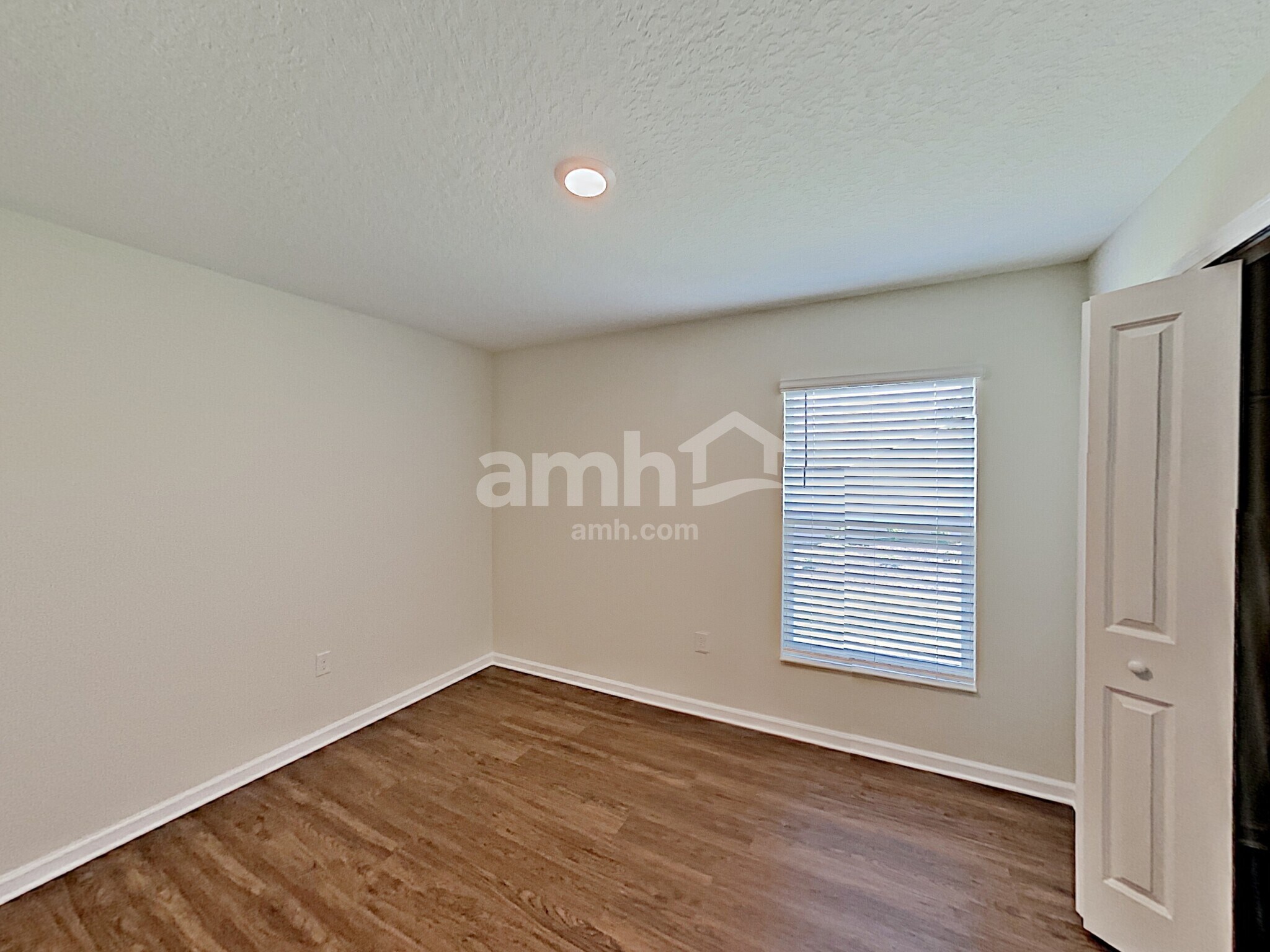 Building Photo - 4373 Seven Canyons Dr