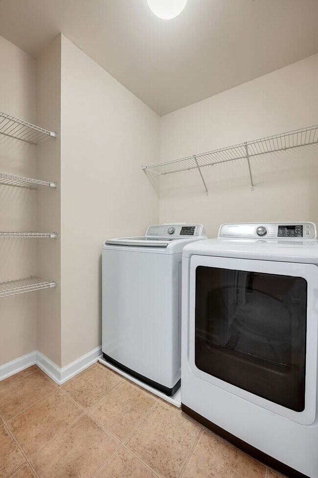 Building Photo - 3 Bedroom Townhome in Mechanicsville – $2,400/mo
