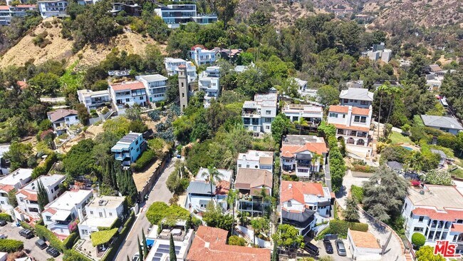 Building Photo - 6855 Los Altos Pl