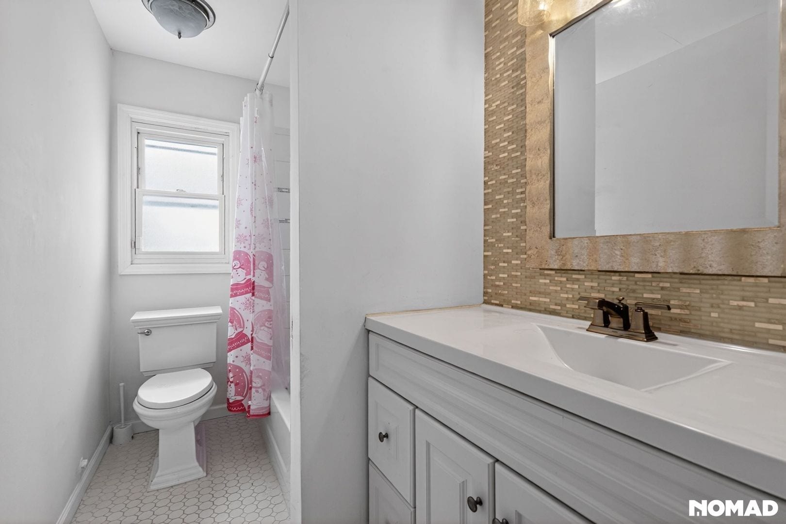 Building Photo - 102 Oak Glen Rd