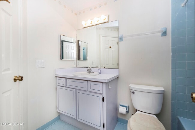 Building Photo - 145 Riverwalk Ct