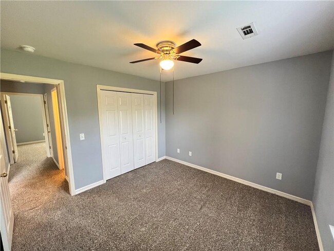 Building Photo - 20835 Justin Dr