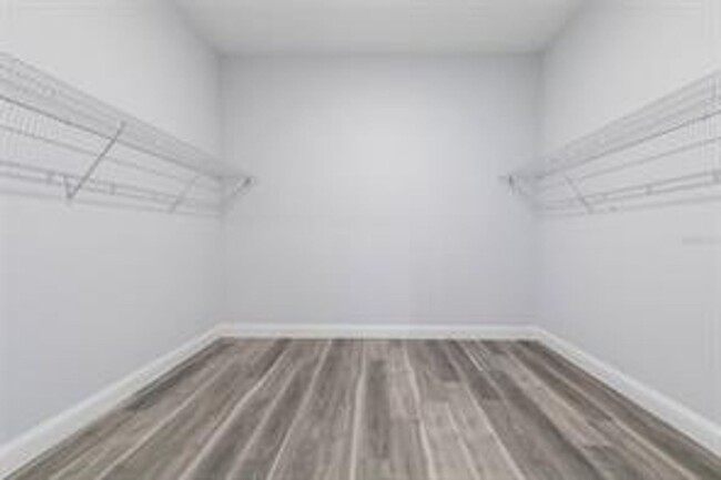 Building Photo - Beautiful new home for rent !