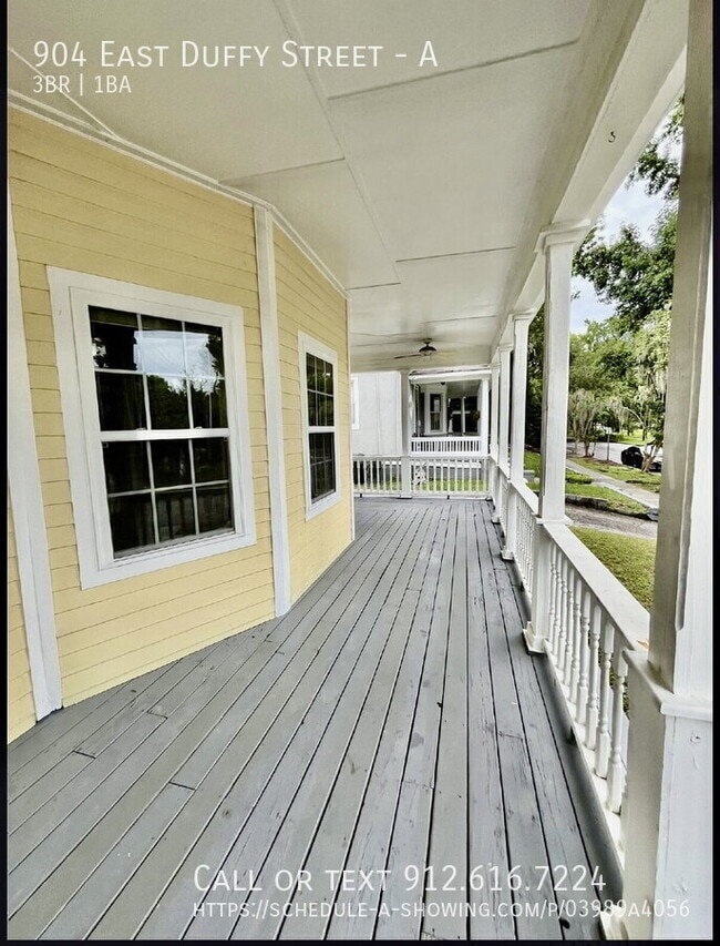 Building Photo - 904 E Duffy St