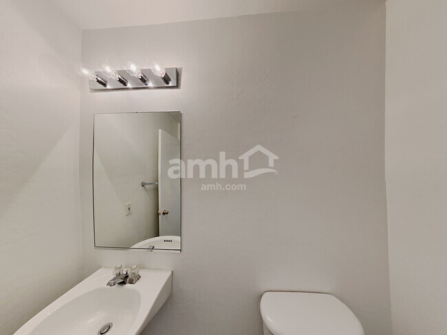 Building Photo - 6401 W Riva Rd