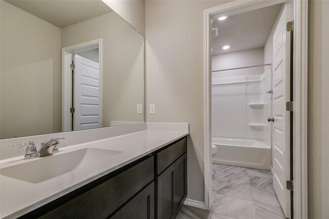 Building Photo - 3370 Rancho Grande