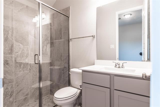 Building Photo - 2933 Saltwood Ct