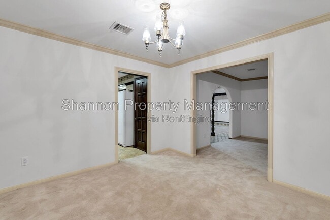 Building Photo - 3810 Glenheather Dr