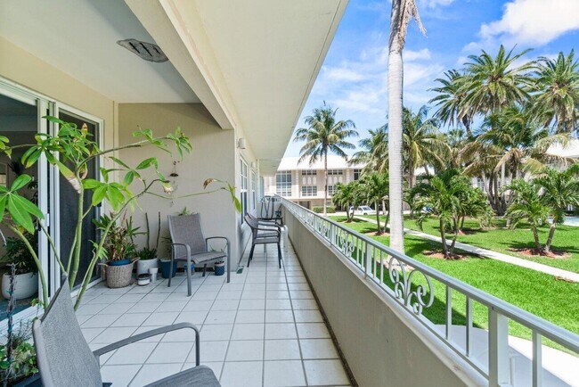 Building Photo - 1299 S Ocean Blvd
