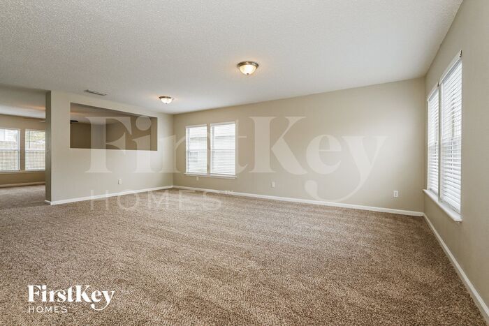 Building Photo - 737 Rembrandt Ave