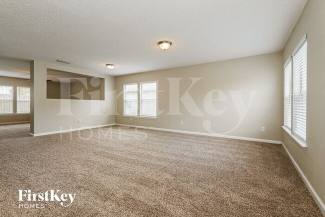 Building Photo - 737 Rembrandt Ave