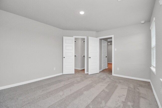 Building Photo - 4634 Aurora Glen Dr