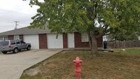 Building Photo - 213 B Cypress St