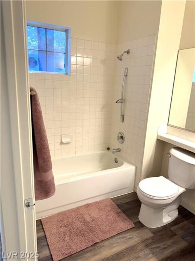 Building Photo - Well-maintained condo located in a convenient Southwest Las Vegas community. Attached 2 car garage.