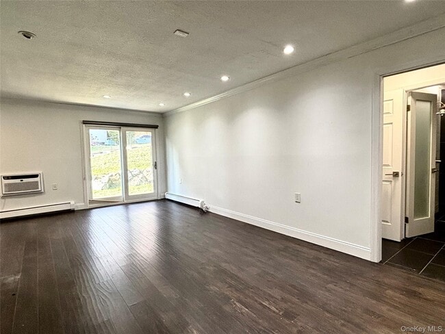 Building Photo - 12 Granada Crescent