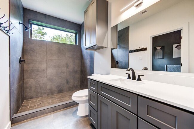 Building Photo - 13103 Beauty Berry Ridge Ln