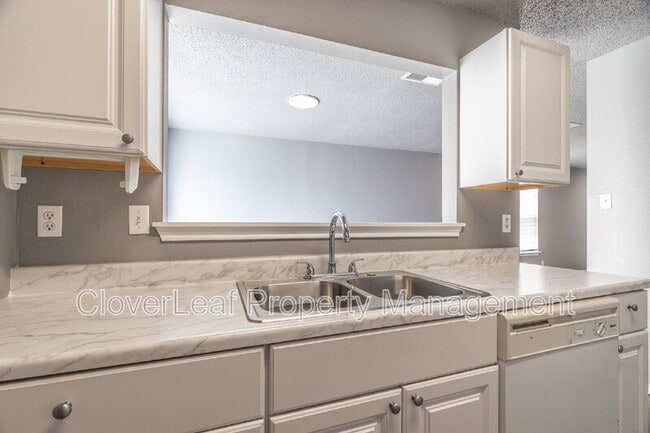 Building Photo - 3612 Candlehill