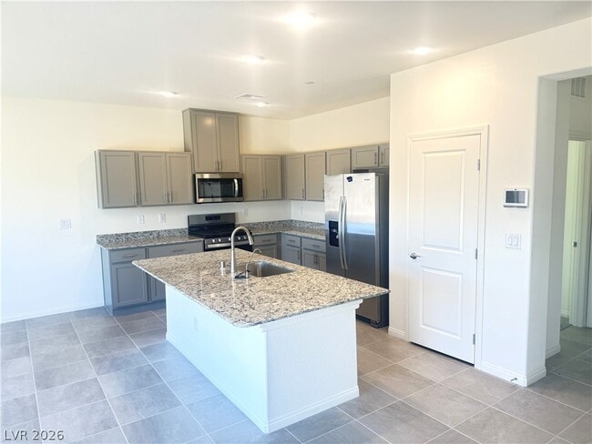Building Photo - 4552 Merlot Hls Ave