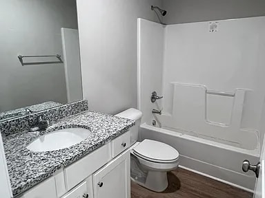 Building Photo - 98 Lotus Ave