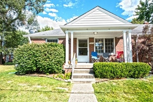 Building Photo - 5161 Caroline Ave