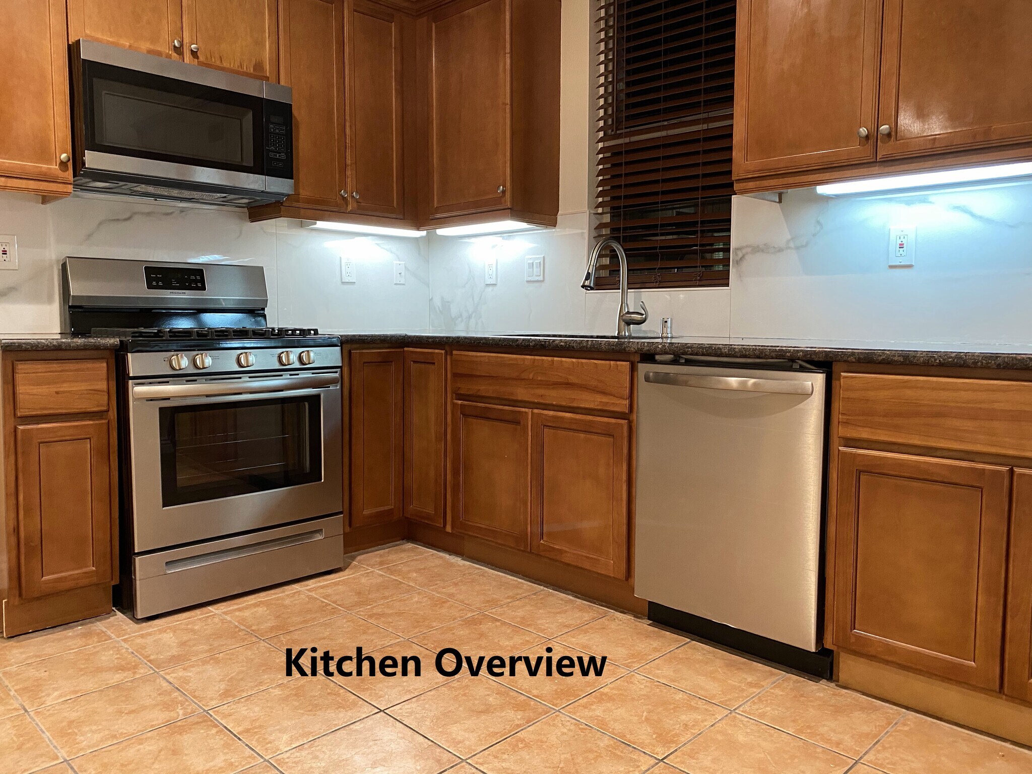 Kitchen - 31750 Paseo de Castaic