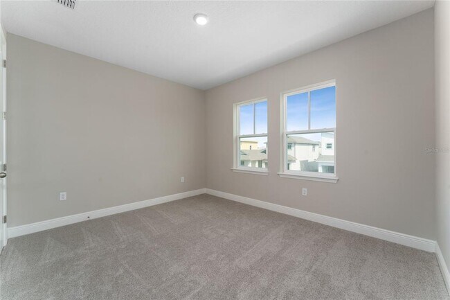 Building Photo - 13254 McMillan Dr