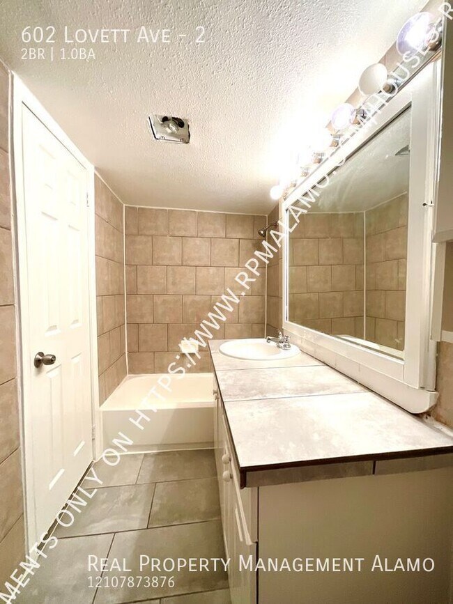 Building Photo - 602 Lovett Ave