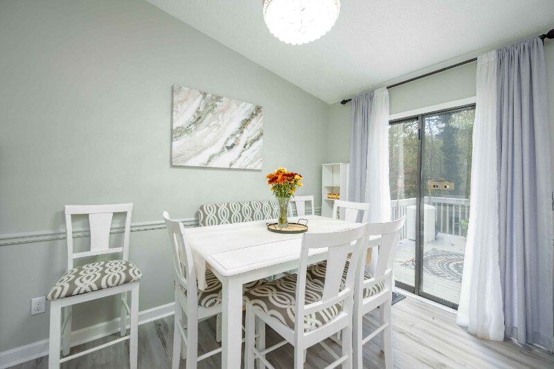 Building Photo - 4348 Bradley Dr SW