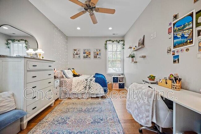 Building Photo - 805 Lafayette St