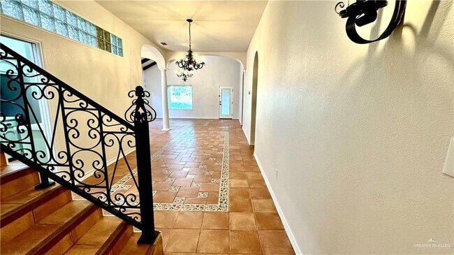 Building Photo - 809 Colorado Ct