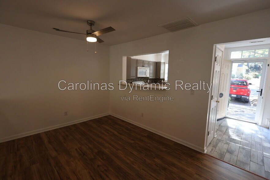 Building Photo - 3636 Melrose Cottage Dr