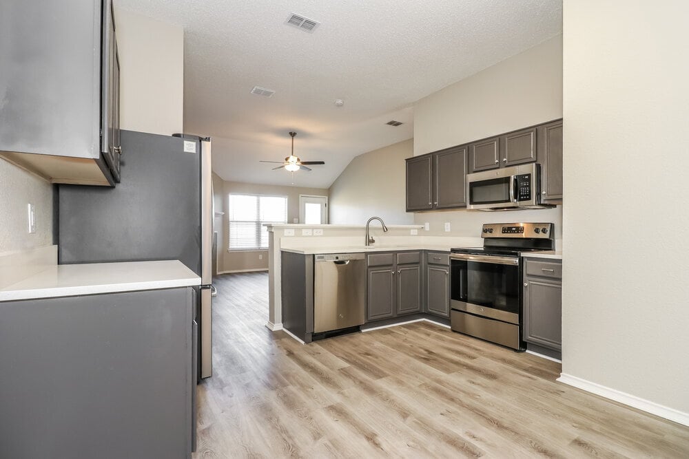 Building Photo - 1024 Stockton Dr