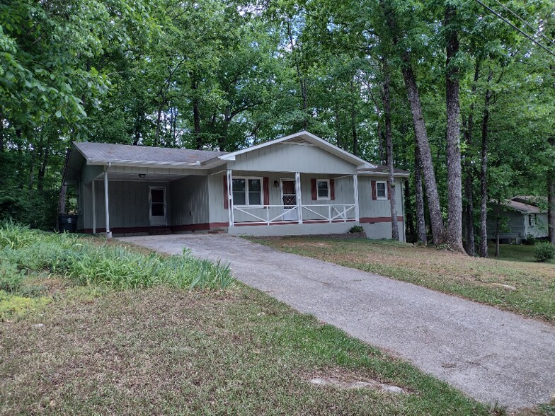 Primary Photo - 242 Swain Dr