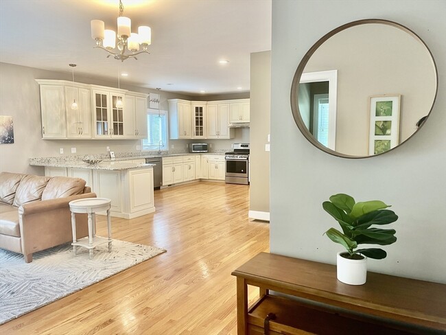 Building Photo - 10 A Arredondo Cir