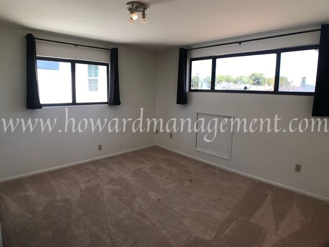 Building Photo - Two story home with newer central A/C in t...