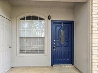 Building Photo - 1501 Cedar Elm Dr