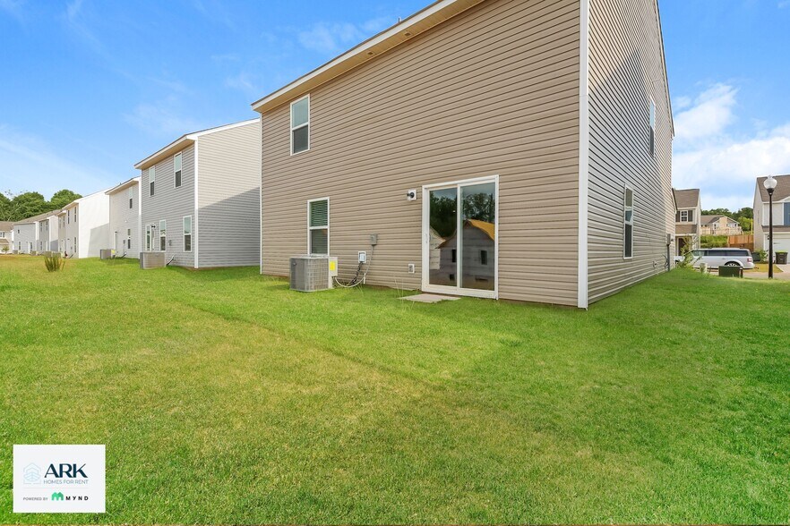 Building Photo - 6026 Mason Tucker Dr