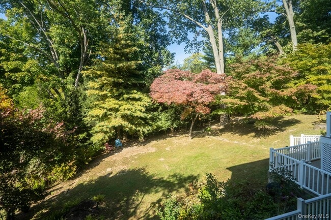 Building Photo - 162 N Rd