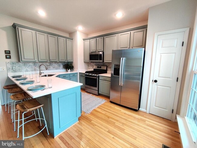 Building Photo - 6413 Hawk View Ln