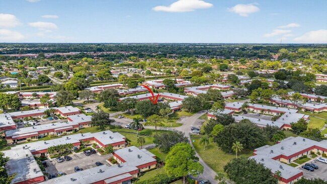 Building Photo - 846 Salem Ln