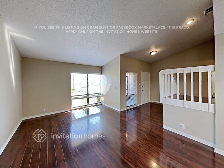 Building Photo - 4313 Ellenville Pl