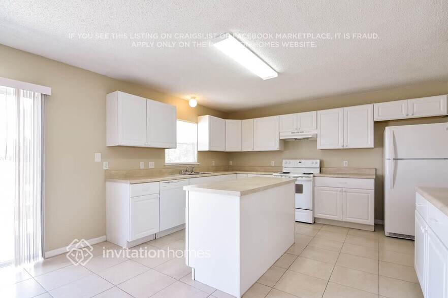 Building Photo - 30345 Rattana Ct