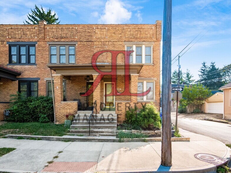 Building Photo - 1014 Bruck St