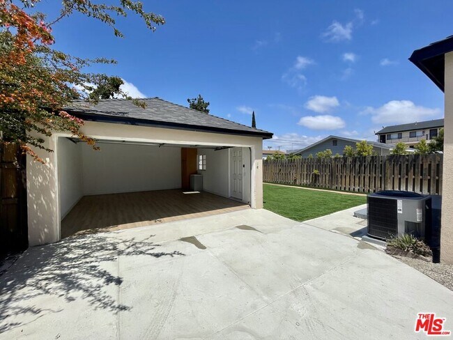 Building Photo - 4493 138th St