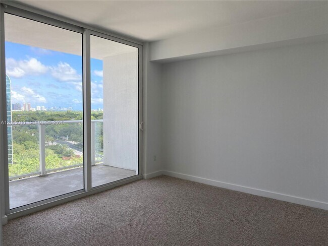 Building Photo - 4250 Biscayne Blvd