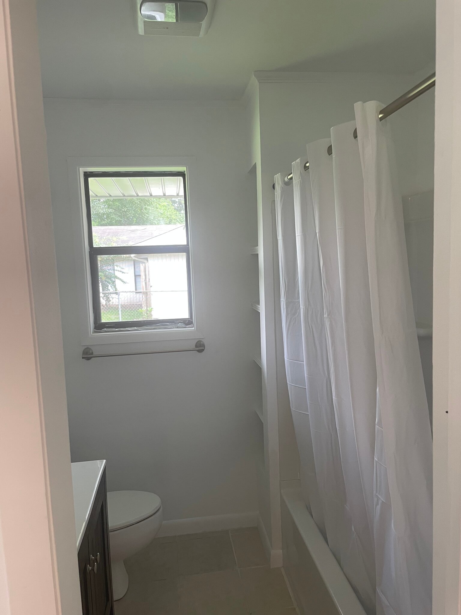 Master bath - 2310 Racine Dr