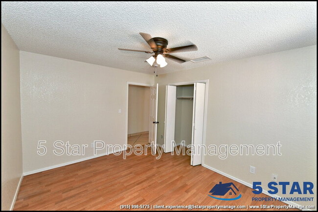 Building Photo - 11620 Laura Marie Dr